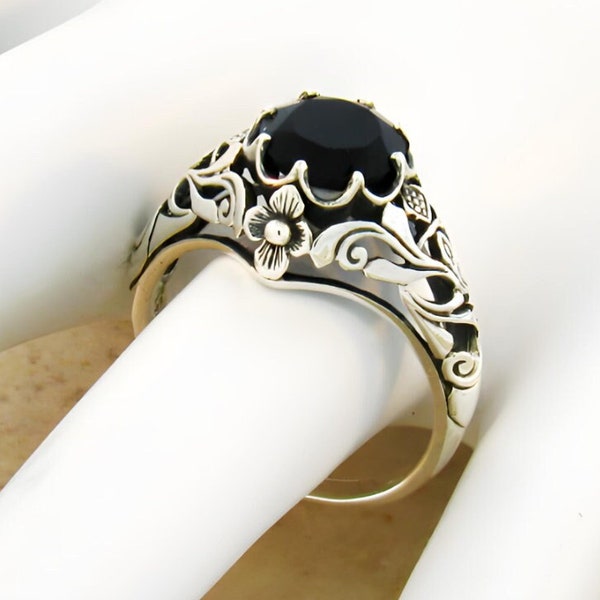 Vintage Estate "Scottish Thistle" Natural Black Agate Solitaire Filigree Ring In 925 Solid Sterling Silver Ring Sizes 5 Through 12       761