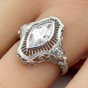 Vintage Estate Cubic Zirconia Filigree Ring In 925 Solid Sterling Silver       862