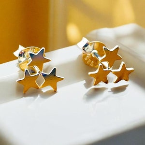 Star Earrings in 925 Sterling Silver,Push-Back Design for Effortless Style, Ideal Birthday Present, Great Gift Idea for Special Moments 2117