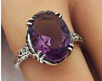 Vintage Solitaire Amethyst In 925 Solid Sterling Silver Ring        1341