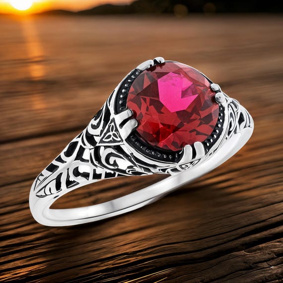 Vintage Filigree 925 Sterling Silver Ring: 2.50 Carat Lab Ruby Solitaire 641