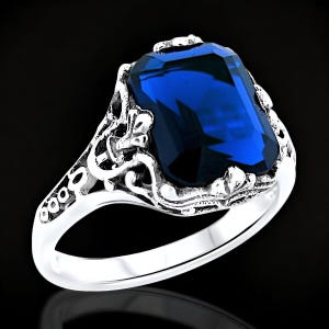 Vintage Filigree Ring 925 Sterling Silver Royal Blue Sim. Sapphire 1295