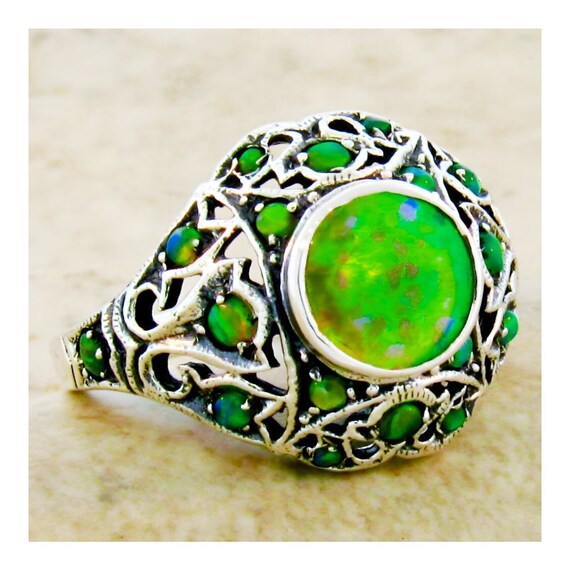 Vintage Green Fire Opal Ring - Filigree Design in… - image 1