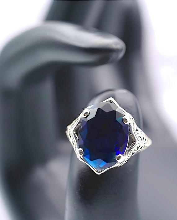 Vintage Royal Blue Simulated Sapphire Ring: 925 S… - image 4