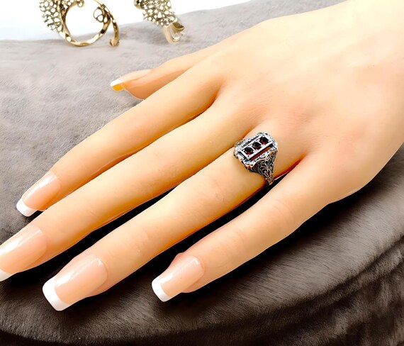 Vintage Simulated Ruby Ring: 925 Sterling Silver … - image 3