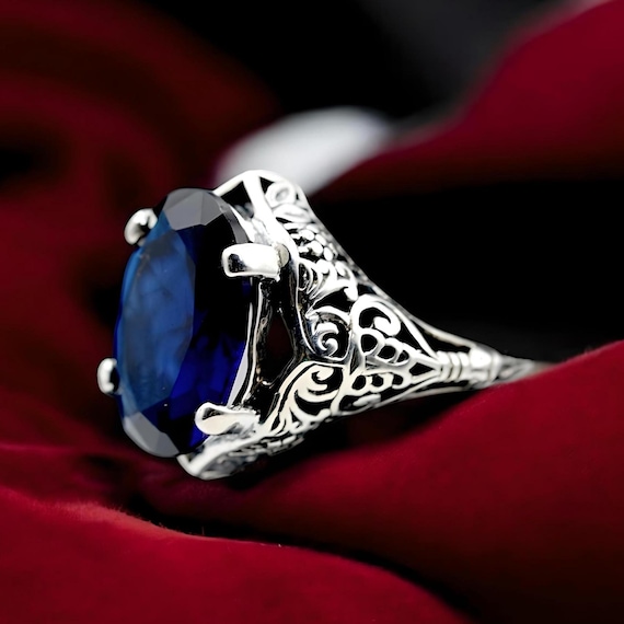Vintage Royal Blue Simulated Sapphire Ring: 925 S… - image 3