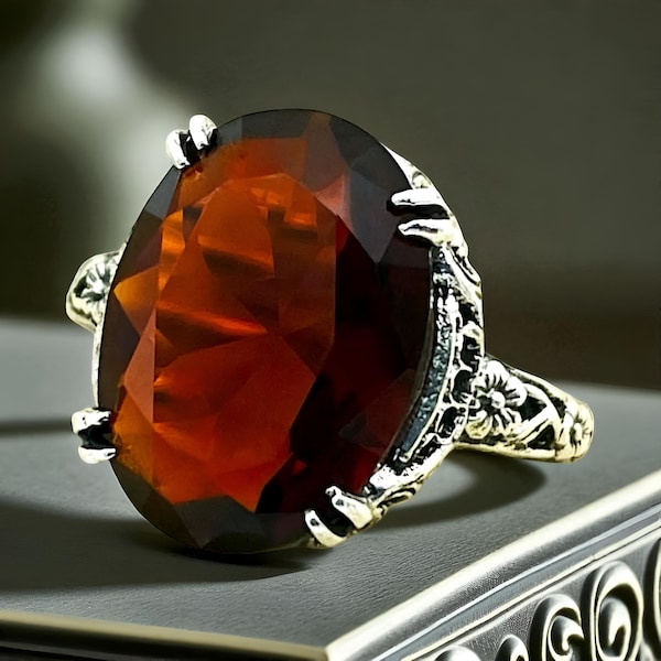 Vintage Oval Garnet Ring: 925 Sterling Silver Filigree 1240