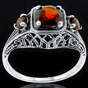 Vintage Three Stone Garnet Filigree Ring, Natural Red Gemstone in 925 Solid Sterling Silver, Elegant Jewelry Gift For Everyday Wear 160