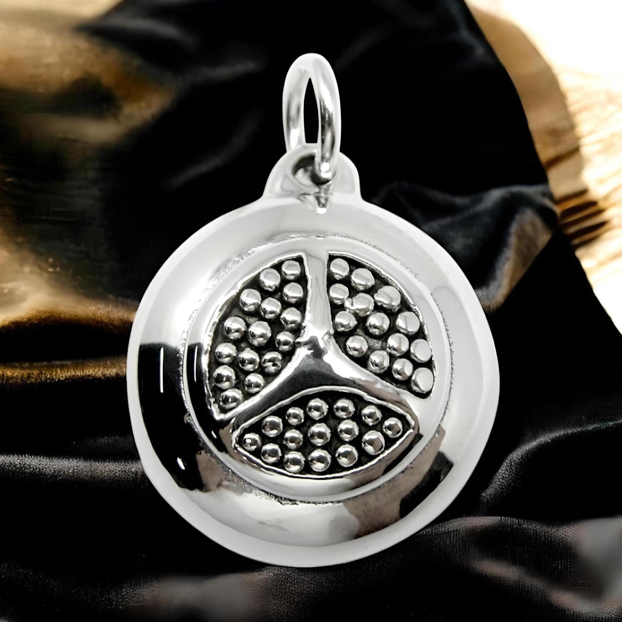925 Sterling Silver Mercedes Emblem Pendant Necklace: Lightweight