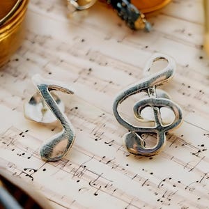 Music Note Earrings, Beautifully Crafted 925 Sterling Silver, Great Gift for Musicians or Music Enthusiasts, Perfect Birthday Present 2115