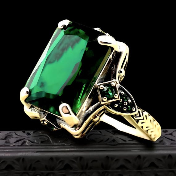 Vintage Simulated Emerald 925 Sterling Silver Fil… - image 1