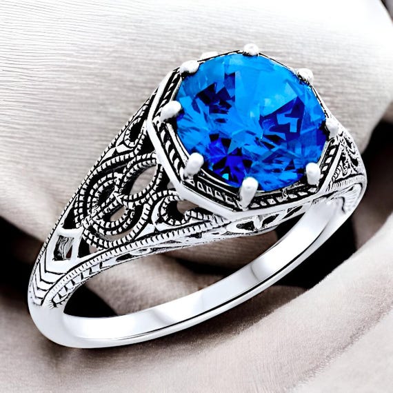 Vintage 925 Solid Sterling Silver Filigree Ring With Ceylon