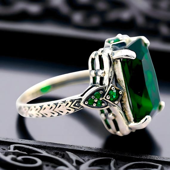 Vintage Simulated Emerald 925 Sterling Silver Fil… - image 2