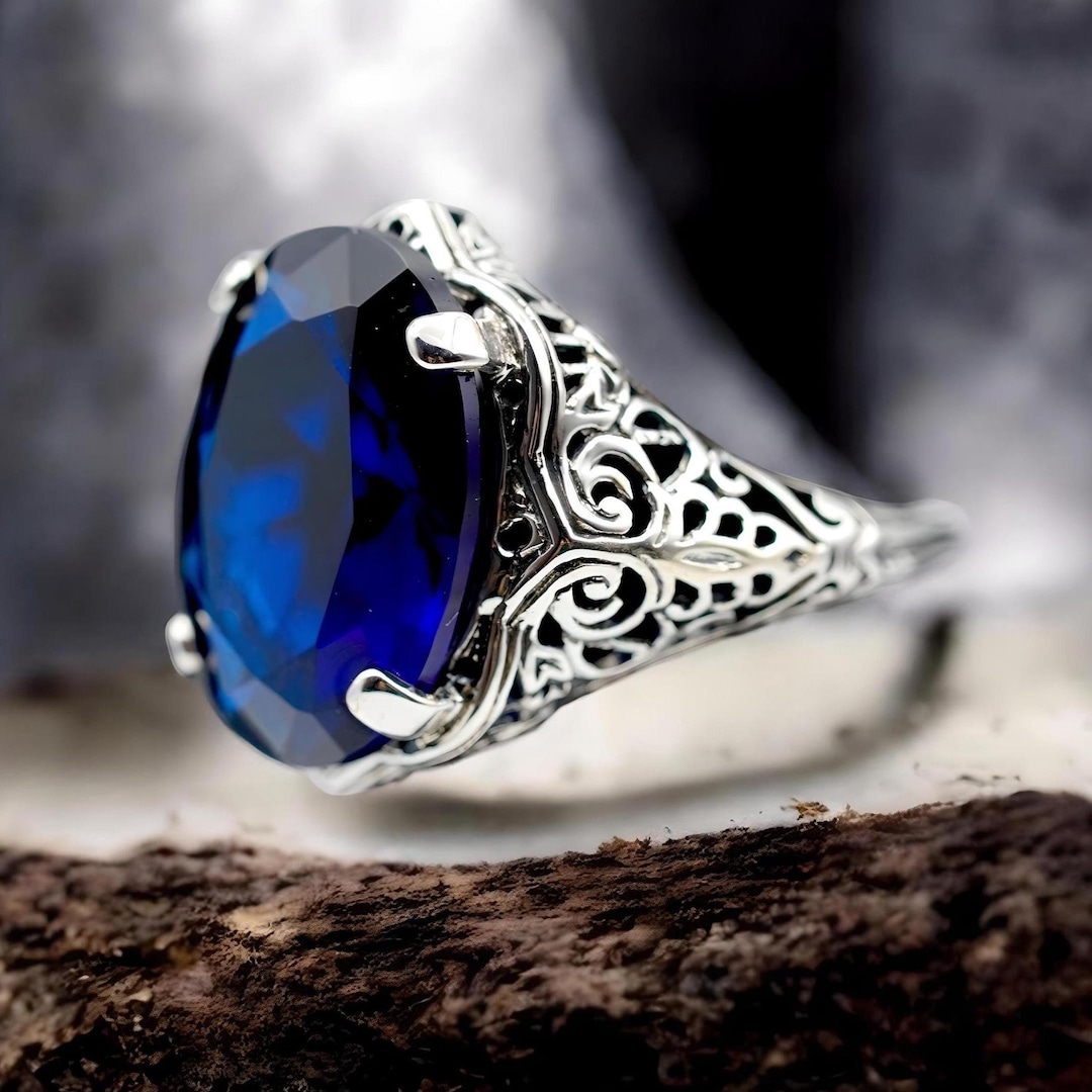 Vintage Goddess Sterling Silver Ring – GTHIC