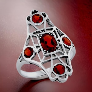Vintage Natural Garnet Ring in 925 Sterling Silver, Unique Bohemian Gemstone Jewelry as a Thoughtful Gift for Birthday Or Anniversary 225