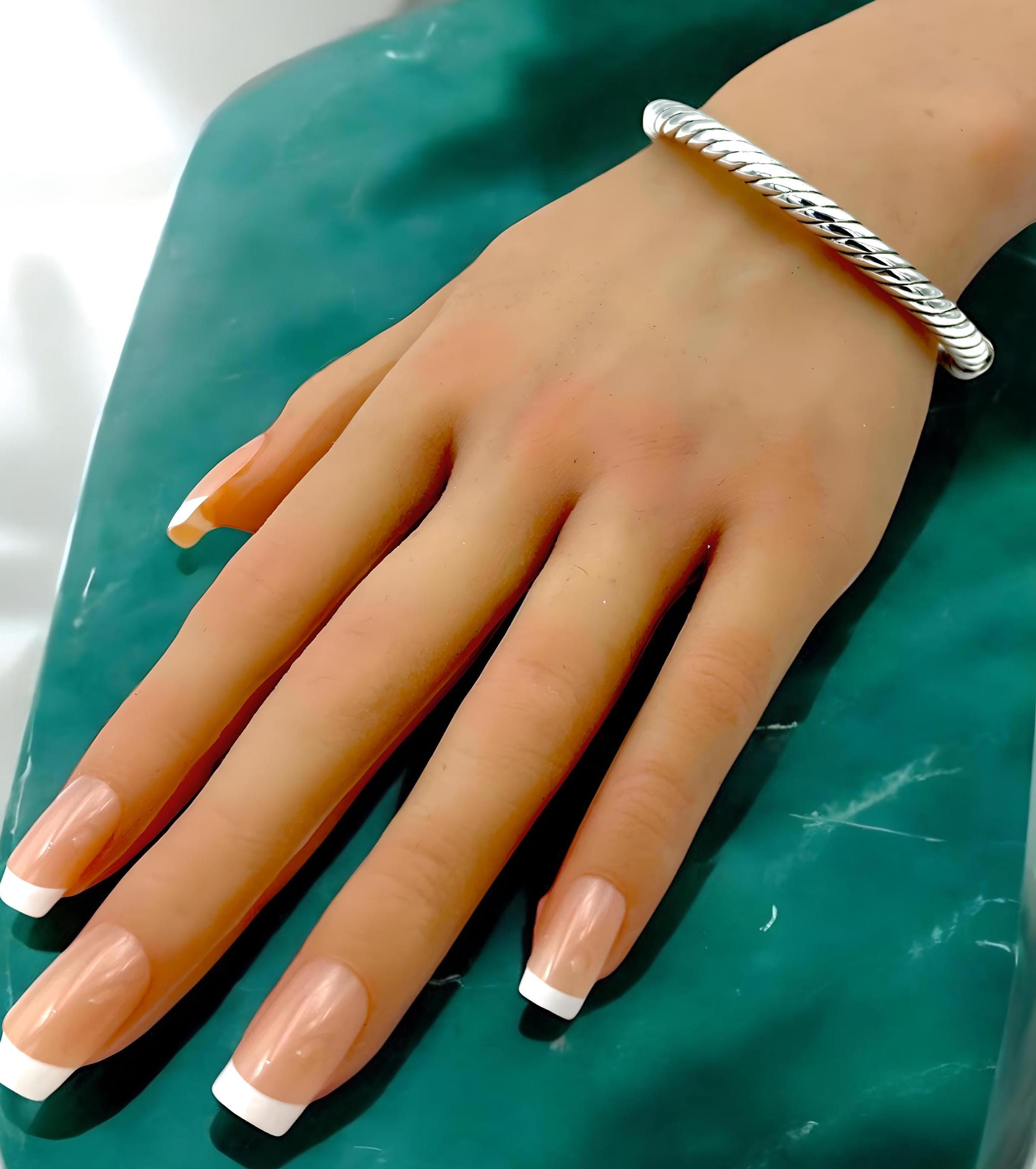 SILVER925 TWISTBANGLE/BRACELET/シルバー/バングル Twisted Bangle 【Silver925】 – FLÜGEL