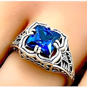 Vintage Ceylon Blue Sim. Sapphire Ring: 925 Sterling Silver Filigree 1254