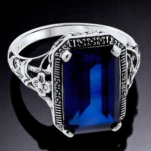 Vintage 9 Carat Royal Blue Lab Sapphire Filigree Ring: 925 Sterling Silver Solitaire 056