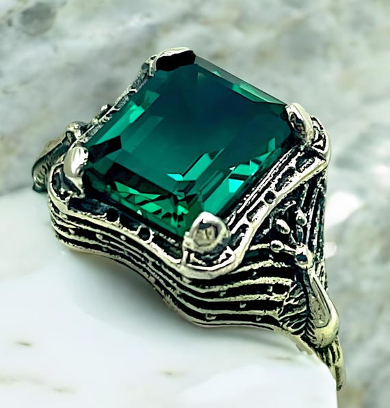 Vintage Sim. Emerald Peacock Ring: 925 Sterling S… - image 4