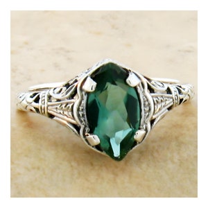Vintage Estate Marquise Cut Vivid Green Sim. Emerald Solitaire Filigree Ring In 925 Solid Sterling Silver       788