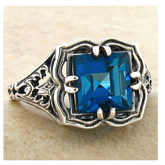 Vintage Filigree 2 Carat Natural London Blue Topaz Ring: 925 Sterling Silver 743
