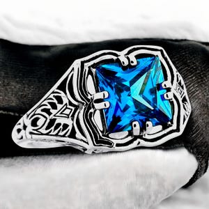 Vintage Ceylon Blue Sapphire CZ Ring: Sterling Silver Filigree 1254