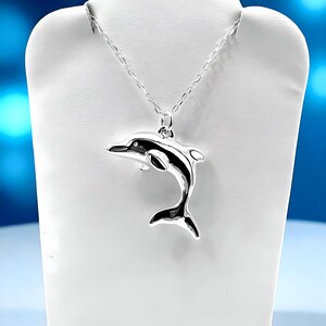 925 Sterling Silver Dolphin Pendant: Lightweight Ocean-Inspired Charm 1624 image 3
