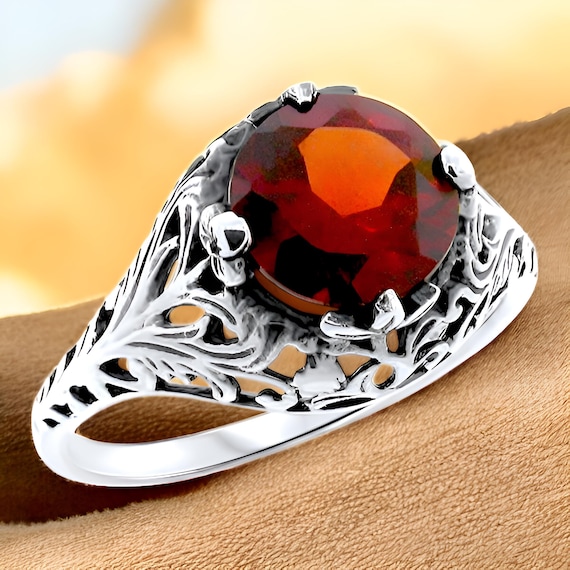 Vintage 2.00 Carat Natural Garnet Ring: Filigree 925 Sterling Silver 789