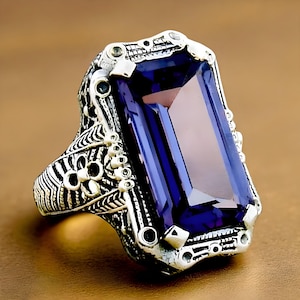 Vintage Alexandrite Ring, 9.00 Carat Solitaire Filigree in 925 Sterling Silver, Unique Jewelry Piece For Everyday Wear, June Birthstone 043