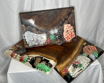 Tablero de póquer de nogal negro/nogal claro, obra de arte única, resina y madera, decoración para jugadores, regalos para solteros.