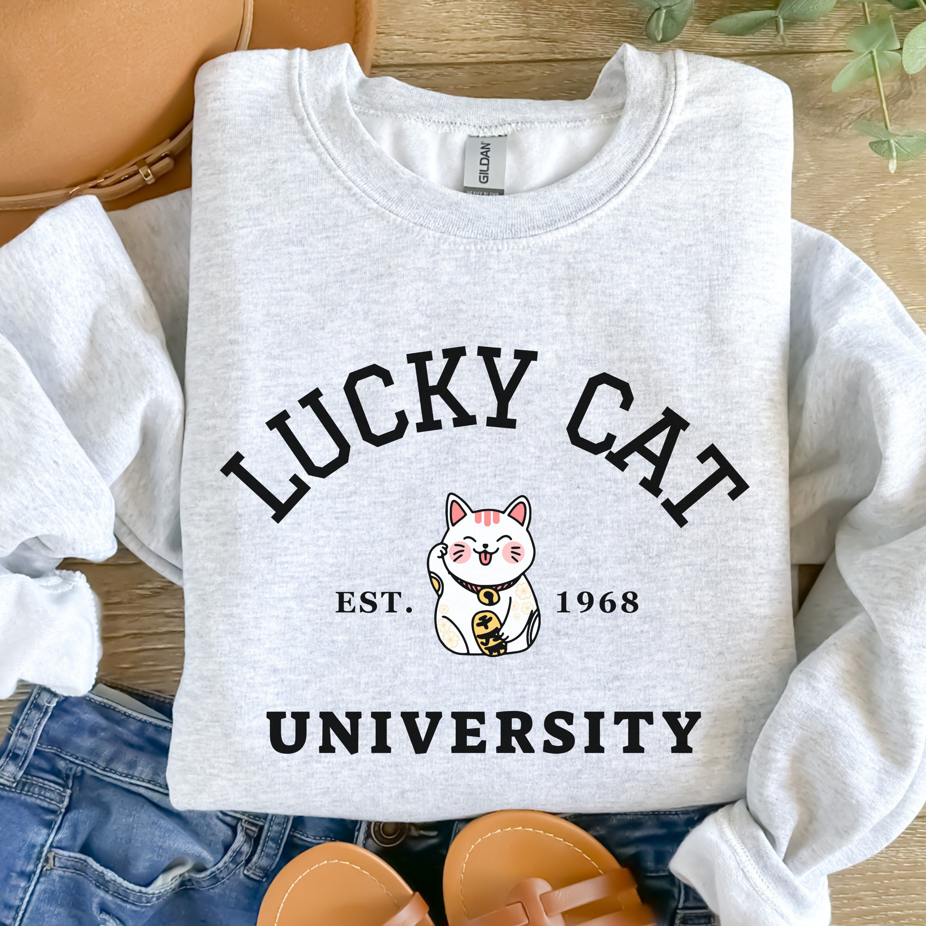 Japanese Lucky Cat Shirt Gift for University College Sweatshirt Chinese Fortune Cat Lover Sweater Cute Japan Anime Waving Cat Maneki Neko Etsy