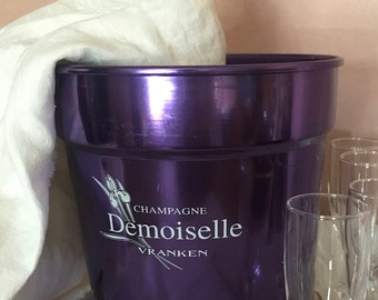 DEMOISELLE metallic purple champagne bucket