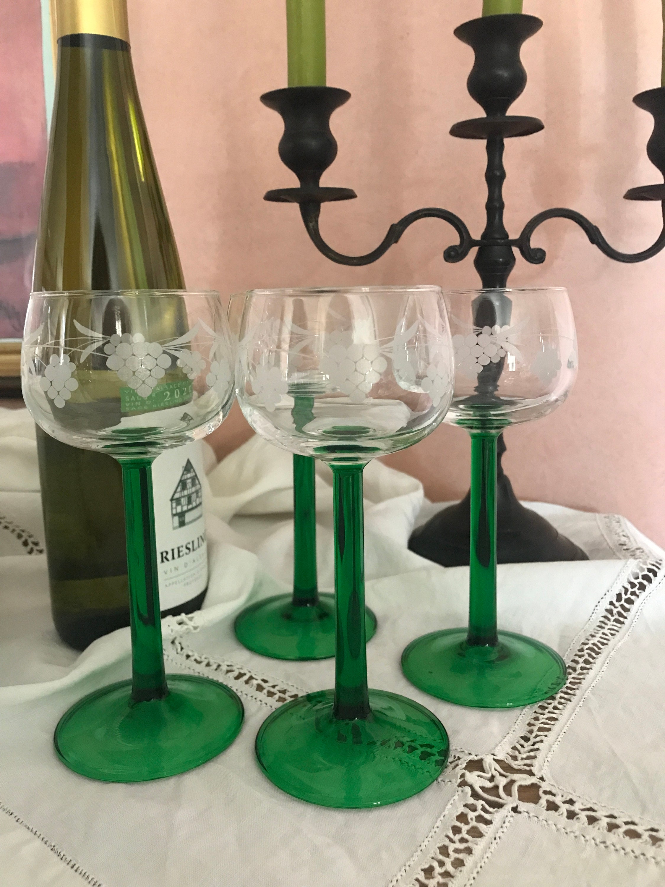 4 Verres à Pied Vin d'alsace, Verre Gravé d'une Grappe de Raisin, Français