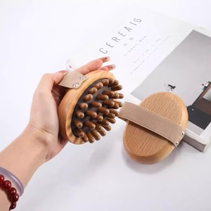 Breathable body massager, body massage brush. Easy to use and carry.