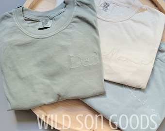 Comfort Colors Embroidered Mama Short Sleeve Shirt-Customized T shirt-Garment Dyed T-Shirt-Mama t shirt-Personalized Gifts-Gift for her