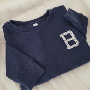 Custom Initial Kids Sweatshirt-Chain stitch Initial-Kids Monogram Sweatshirt-Embroidered-Sweatshirt for Kids-Personalized Sweatshirt