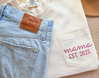Individuell gesticktes Etabliertes Komfortfarben T-Shirt-Mama-Shirt-Großeltern-Shirt-Ankündigung-T-Shirt-Bestickte Kleidung