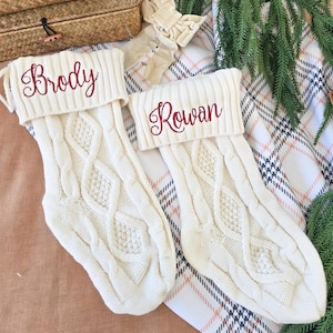 Personalisierter Weihnachtsstrumpf-Strickstrumpf-Bestickter Weihnachtsstrumpf mit Namen