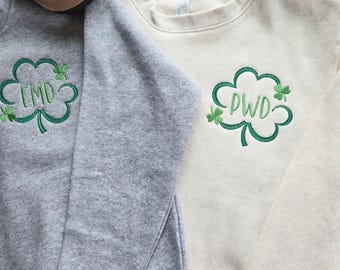 St. Patricks Day Monogramm Kleinkind Sweatshirt-Klee mit Initialen-Trendy-St Pattys Day-Personalisierte Kinderpullover