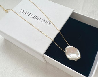 Natural Flower Petal Pearl Necklace, Pearl Pendant, Minimalist Style, Daily Mecklace