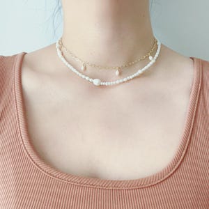 Nature Freshwater Irregular Pearl Necklace, Elegant Style, Minimalist, French Vintage Style, Daily Necklace image 2