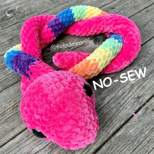 CROCHET PATTERN: Jasmine the No-Sew Twisty Snake