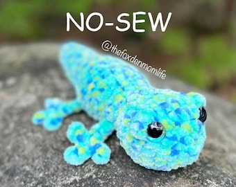 CROCHET PATTERN: Echo the No-Sew Pocket Gecko Pattern