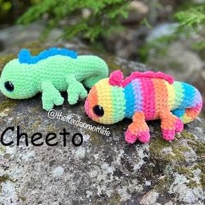 CROCHET PATTERN: Cheeto the Baby Chameleon