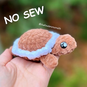 CROCHET PATTERN: Bubbles the No Sew Pocket/Keychain Turtle Pattern