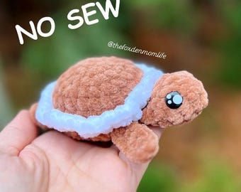 CROCHET PATTERN: Bubbles the No Sew Pocket/Keychain Turtle Pattern