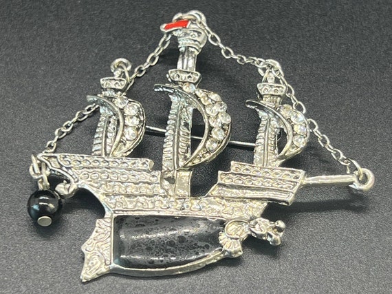 Pirate brooch - image 1