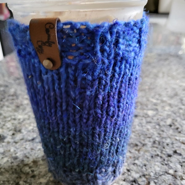 Coffee Cozy - Knitted, enviromental reuseable sleeve for drinks
