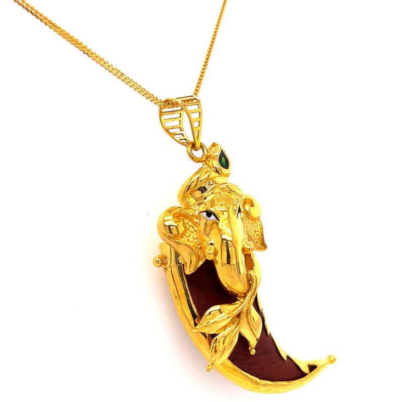 22k Gold Ornate Ganesha Tiger Nail Fillin Deity Pendant Etsy