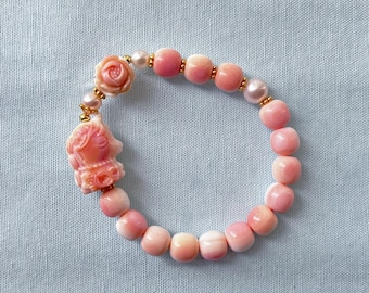 Hand Carved Unicorn Queen Conch Shell | Barrel Beaded Bracelet | Dreamy Unicorn & Flower | 12mm | 梦幻独角兽老型女王贝定制单圈